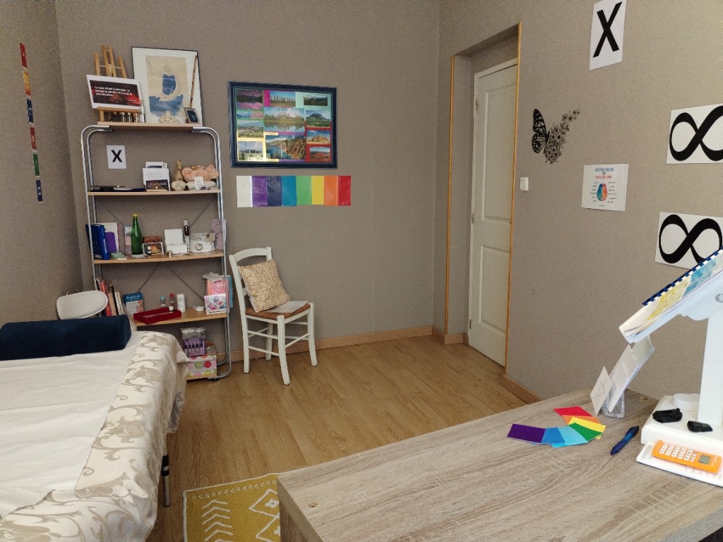 photo cabinet Brigitte Arson