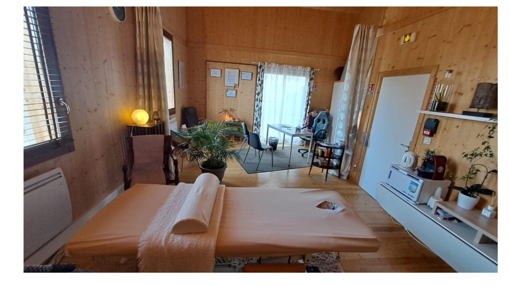 photo cabinet Caroline Delhonte