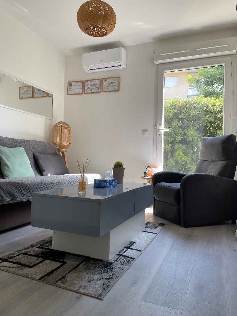 photo cabinet Isabelle Dessaignes