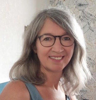 photo portrait SUZANNE PETROVIC