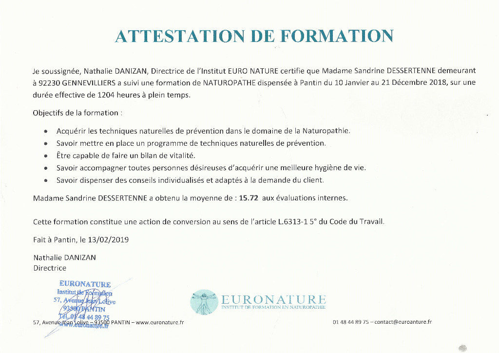 photo diplome Sandrine Dessertenne