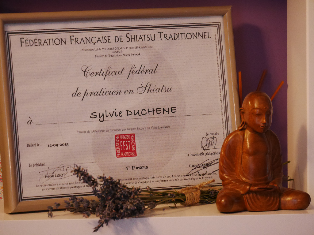 photo diplome Sylvie DUCHENE - Cabinet de Shiatsu