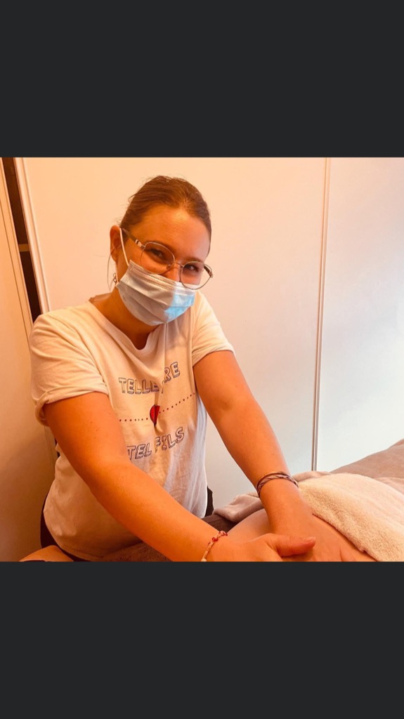 photo portrait Cindy Praticienne Énergétique 