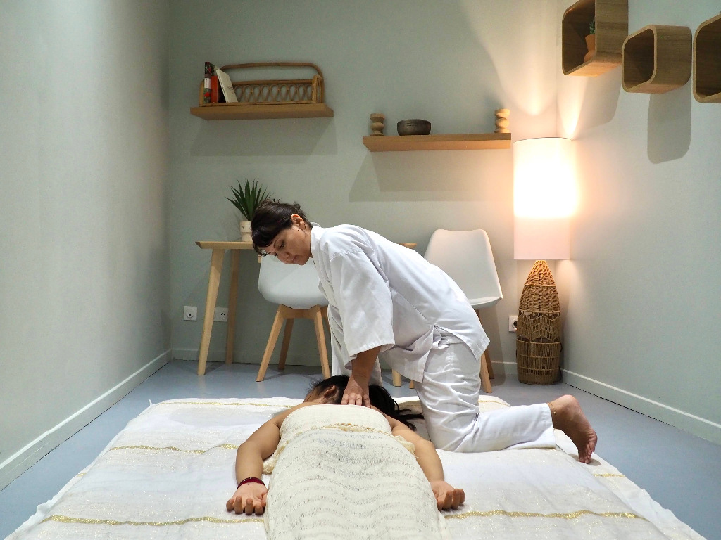 photo cabinet Julia Behnke l Shiatsu Du Chat 