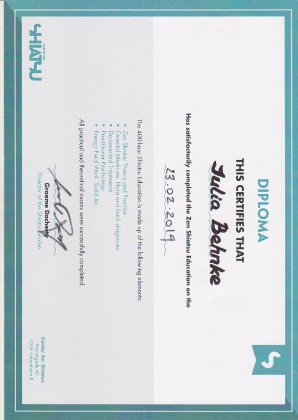 photo diplome Julia Fedosyeyenko l Shiatsu Du Chat