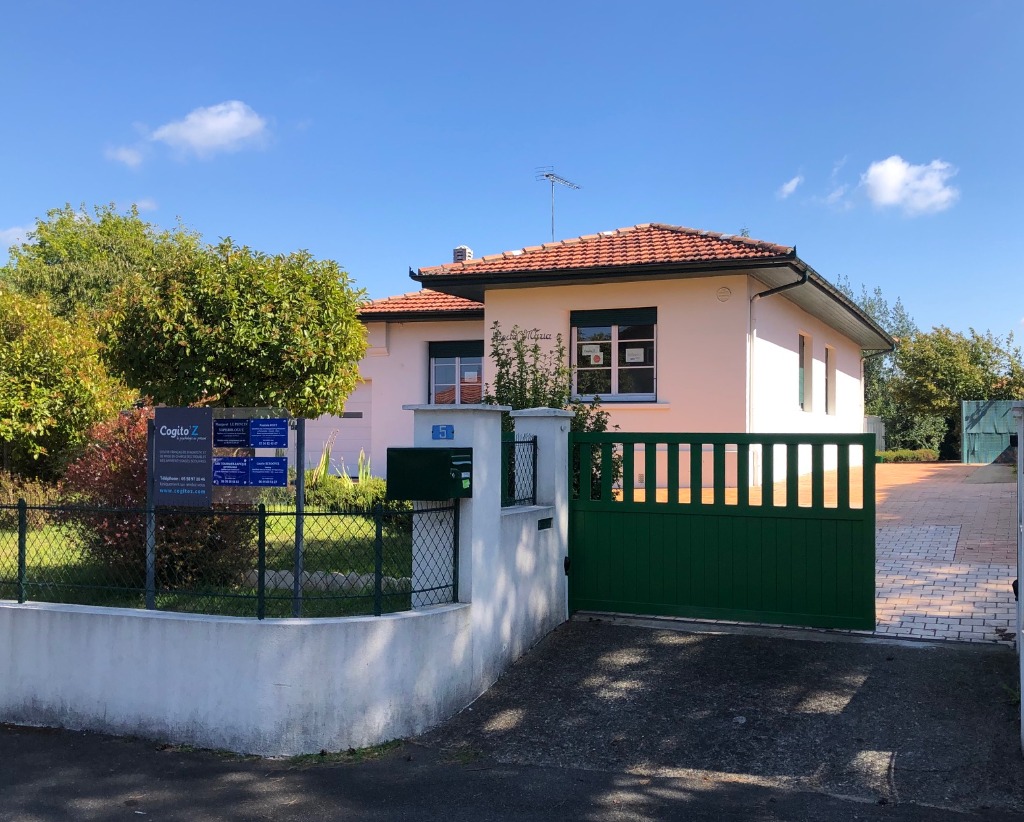 photo cabinet JULIE TOURNIER LAPIQUE