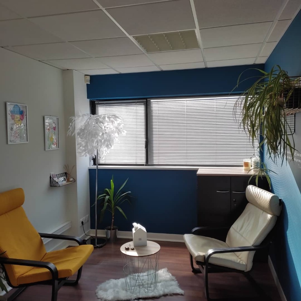 photo cabinet Halima Praud