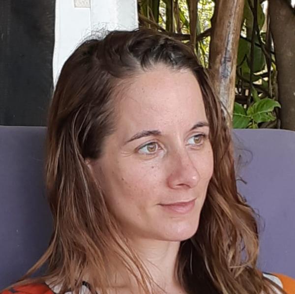 Joanna Hennebert Delgrandi