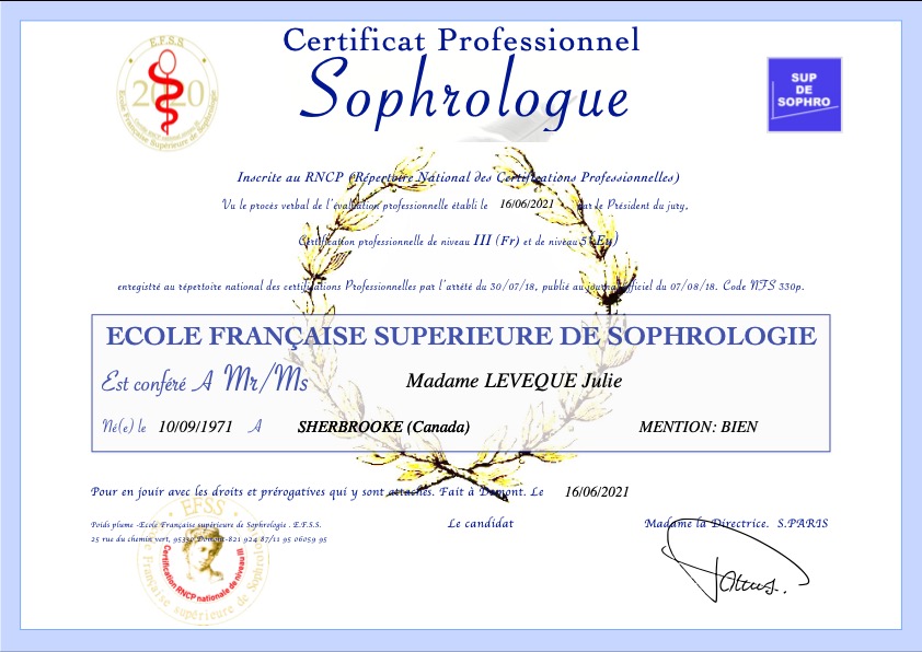 photo diplome Juli Lévêque
