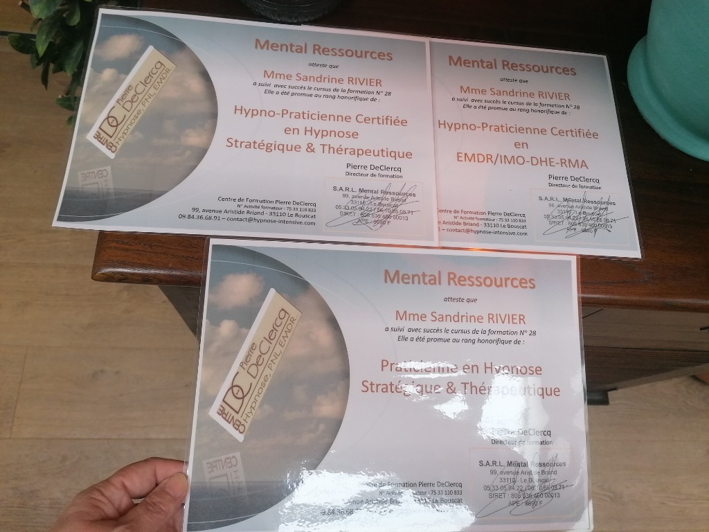 photo diplome Sandrine Rivier