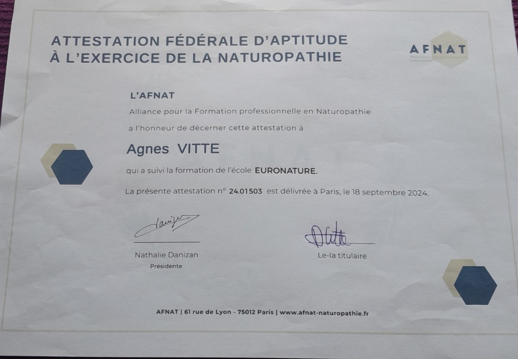 photo diplome Agnès VITTE  Le jardin des Possibilites