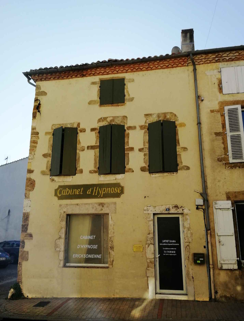 photo cabinet Larthet christine