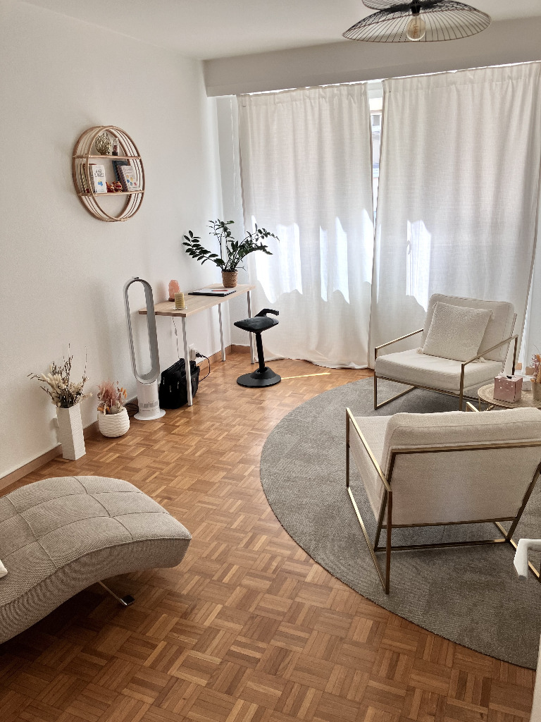 photo cabinet Loïc Gouzerh ©GEOBIOALPESanté