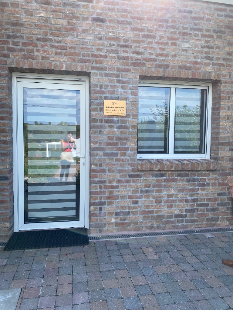 photo cabinet Guislaine BEAUCAMP