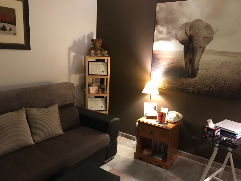 photo cabinet Karine DESCOURS 