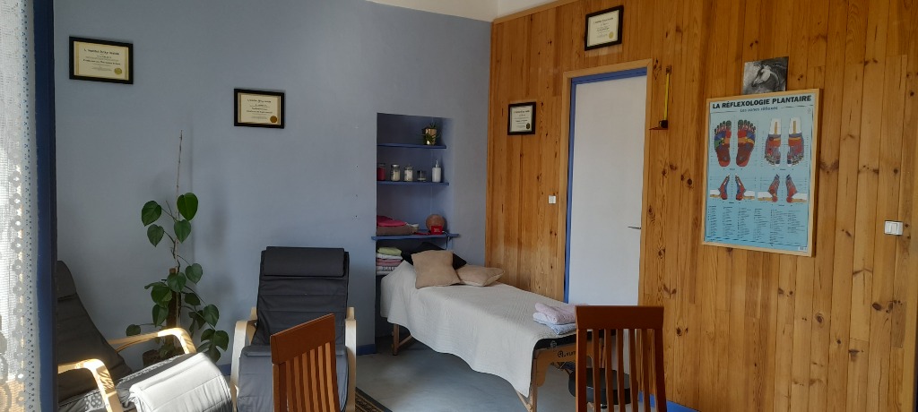 photo cabinet Guillemette Bourgoing Naturopathe Réflexologue EI