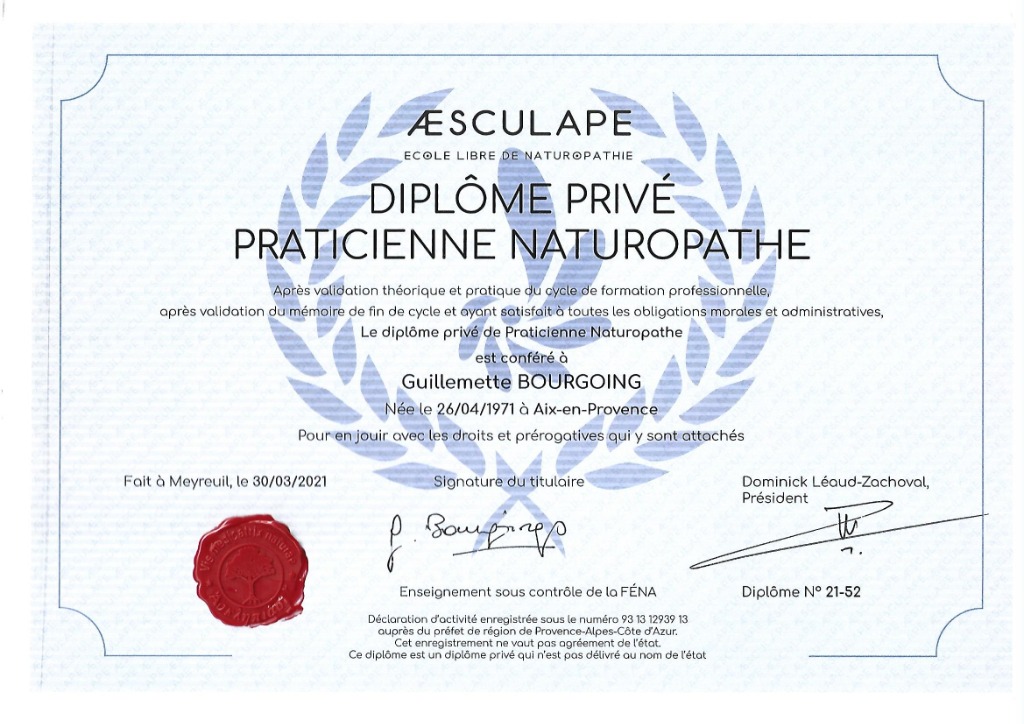 photo diplome Guillemette Bourgoing Naturopathe et Réflexologue