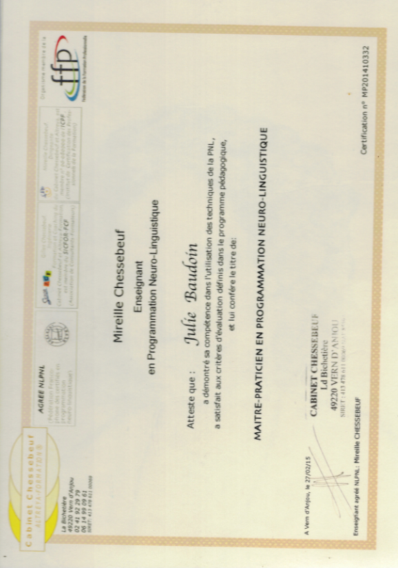 photo diplome Baudoin Julie