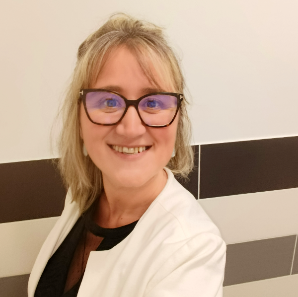 MELANIE VIOULAC SOPHROLOGUE