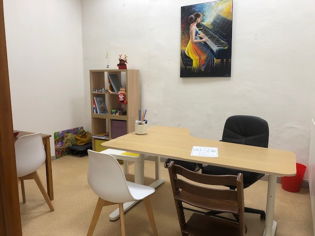 photo cabinet LB écriture- rééducation de l’écriture