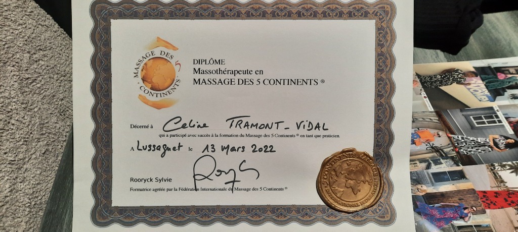 photo diplome Céline Tramont-Vidal 