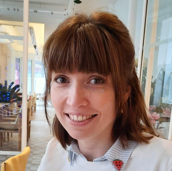 Hélène - NOUVELLE ère