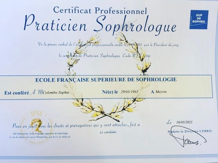 photo diplome Sophie Colombo    So’Phrologie