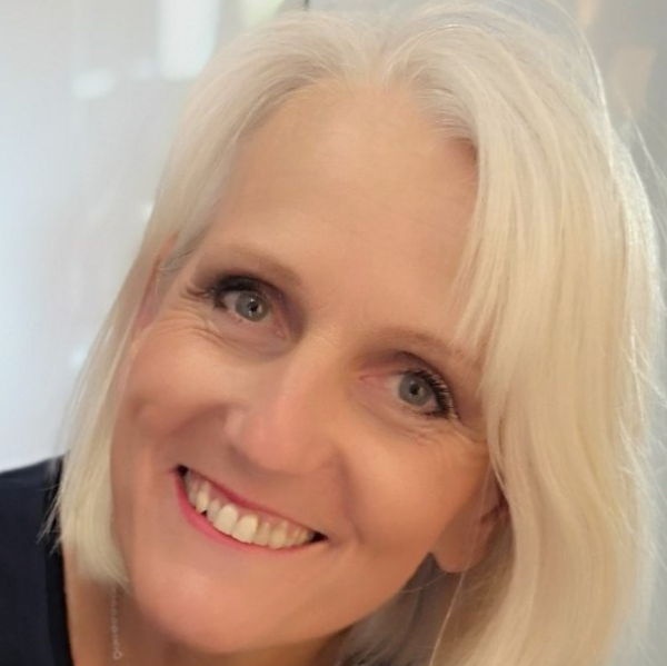 Isabelle GIMAT-CANTIE