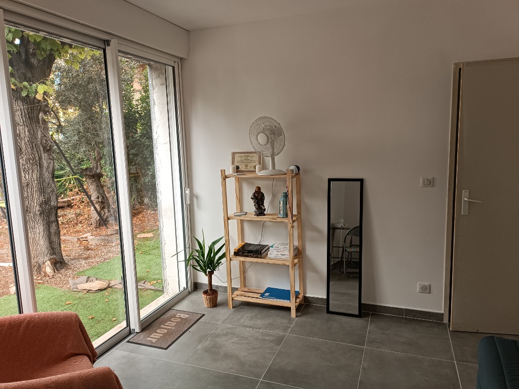 photo cabinet Thibault bajas