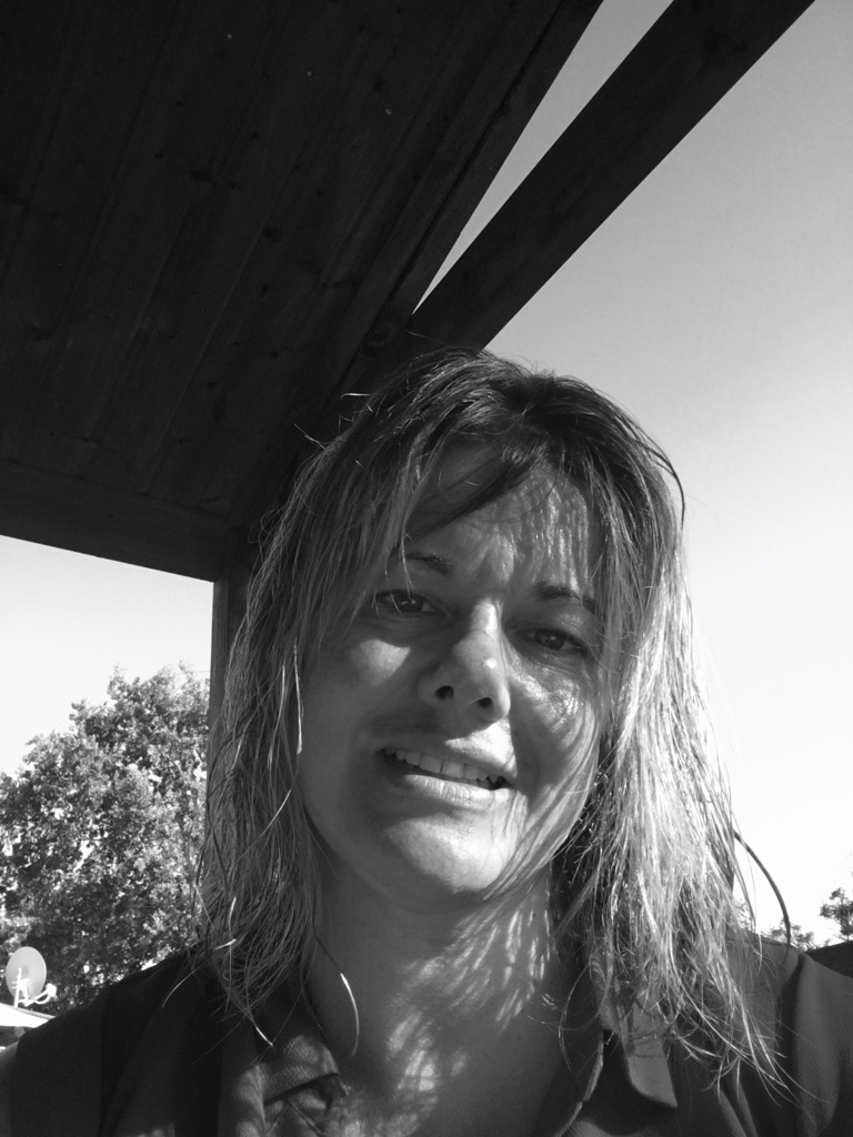 photo portrait Anne schmitt kinesiologue en Adaptogenese 