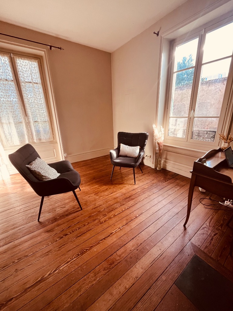 photo cabinet Alexandra Perriere