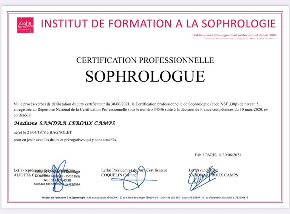 photo diplome CL Sandra ta Sophrologue