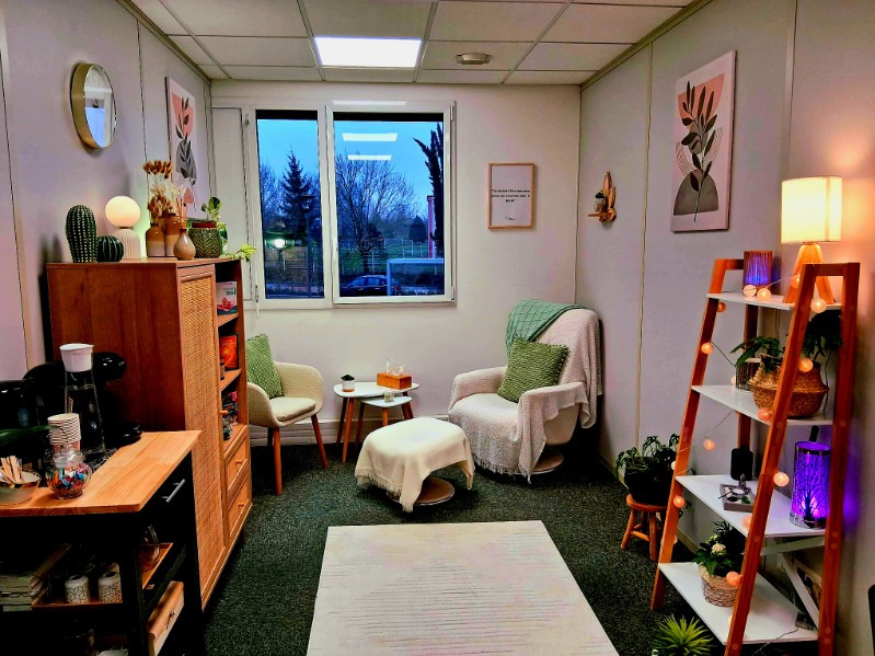 photo cabinet Botzung Charlène