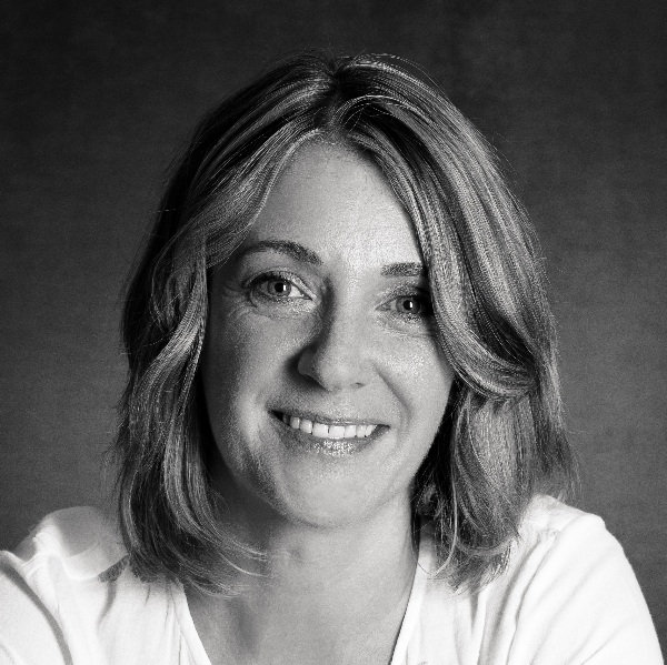 AURELIE DEHGHANI-AZAR