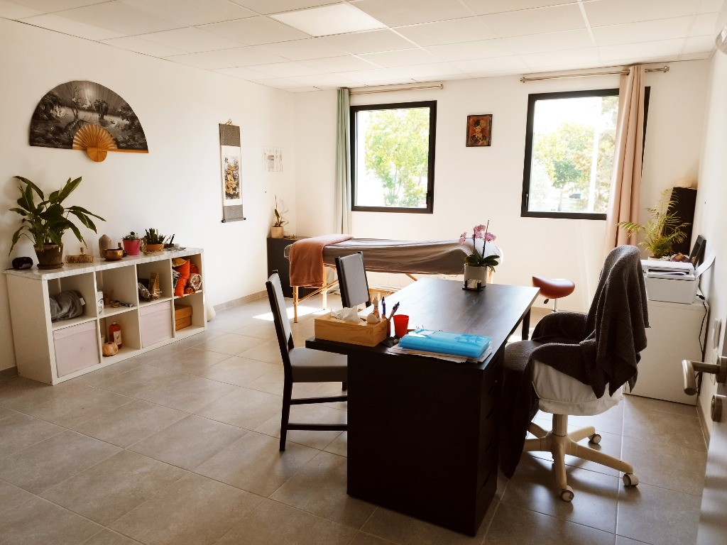 photo cabinet Alexandra MONTALESCOT