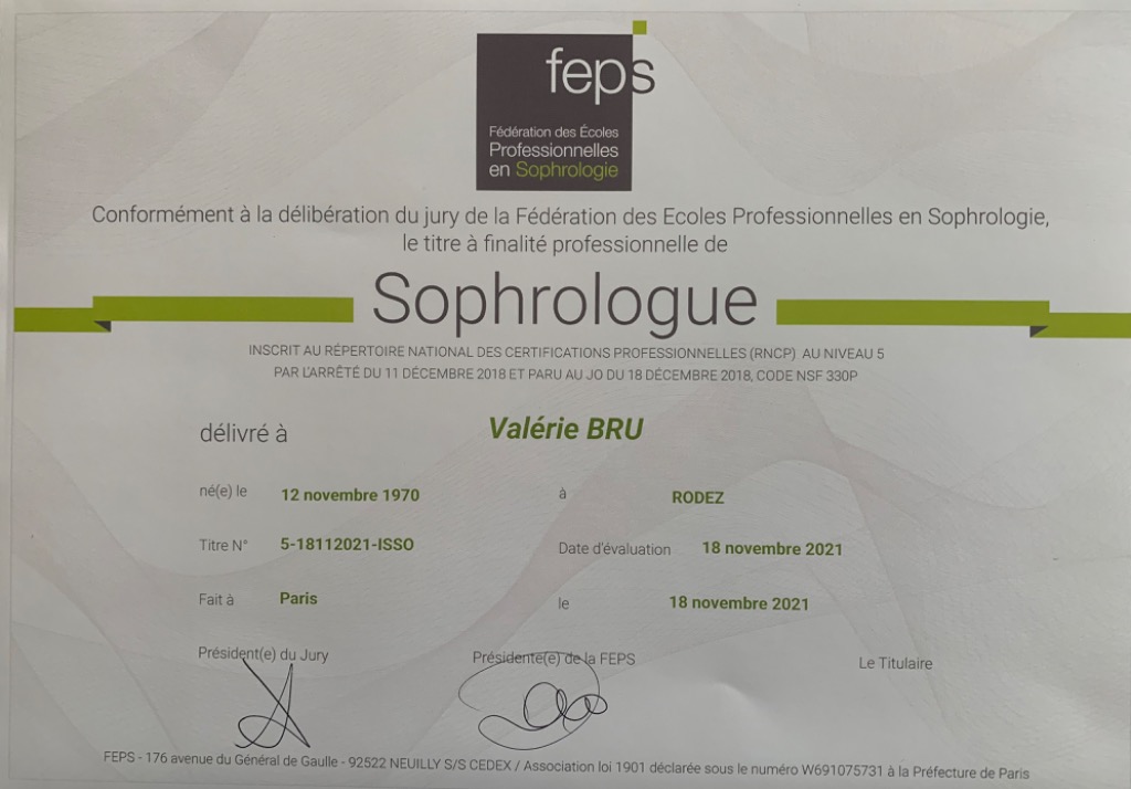 photo diplome Bru Valérie
