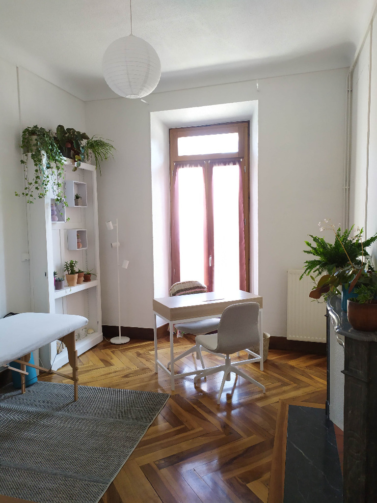 photo cabinet Cloé DELERIS