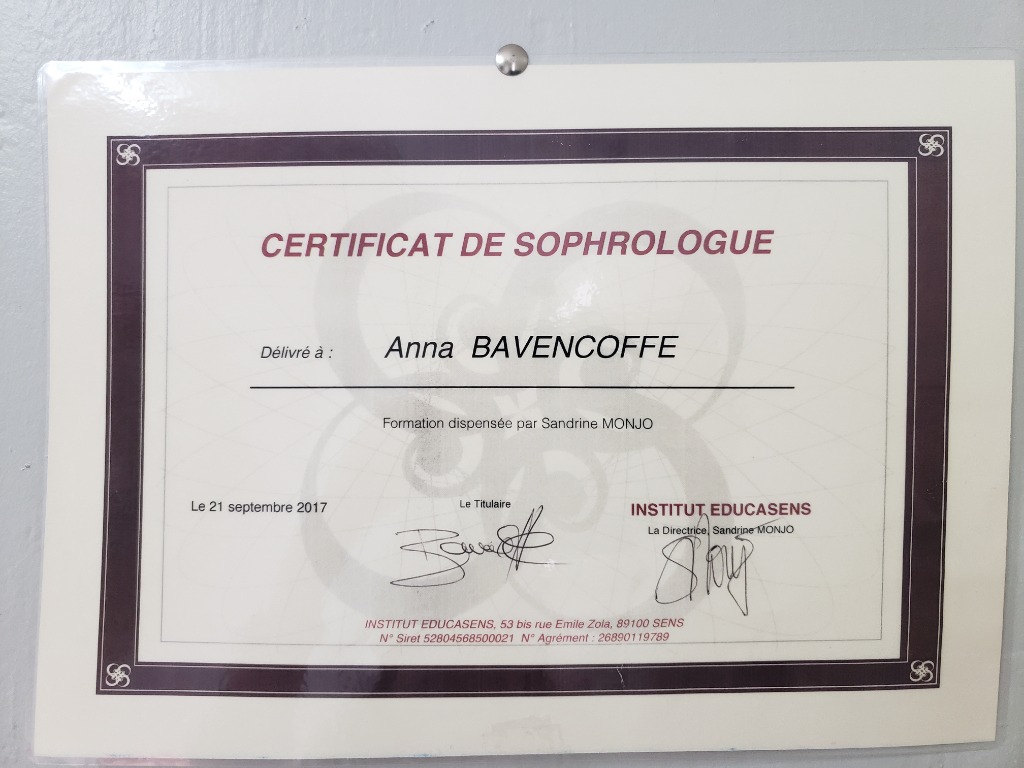 photo diplome Anna BAVENCOFFE