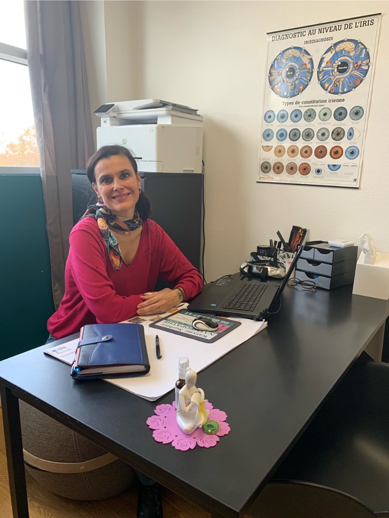 photo seance KARYNE SURBIER NATUROPATHE