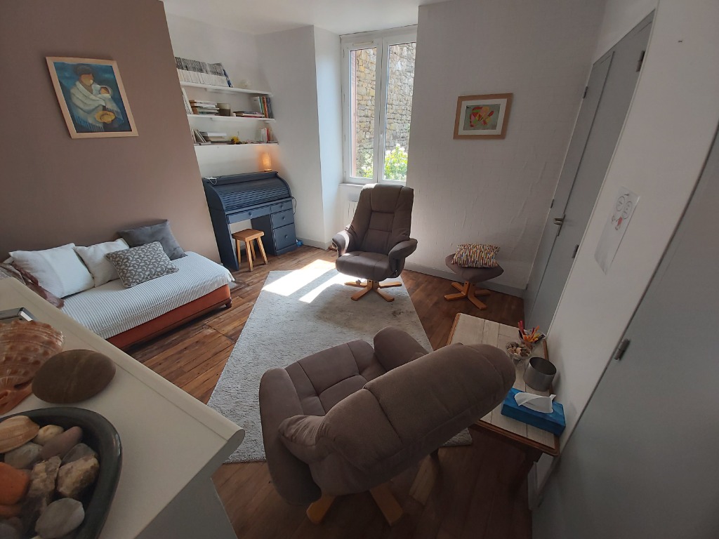 photo cabinet Josiane Ptacek Betton