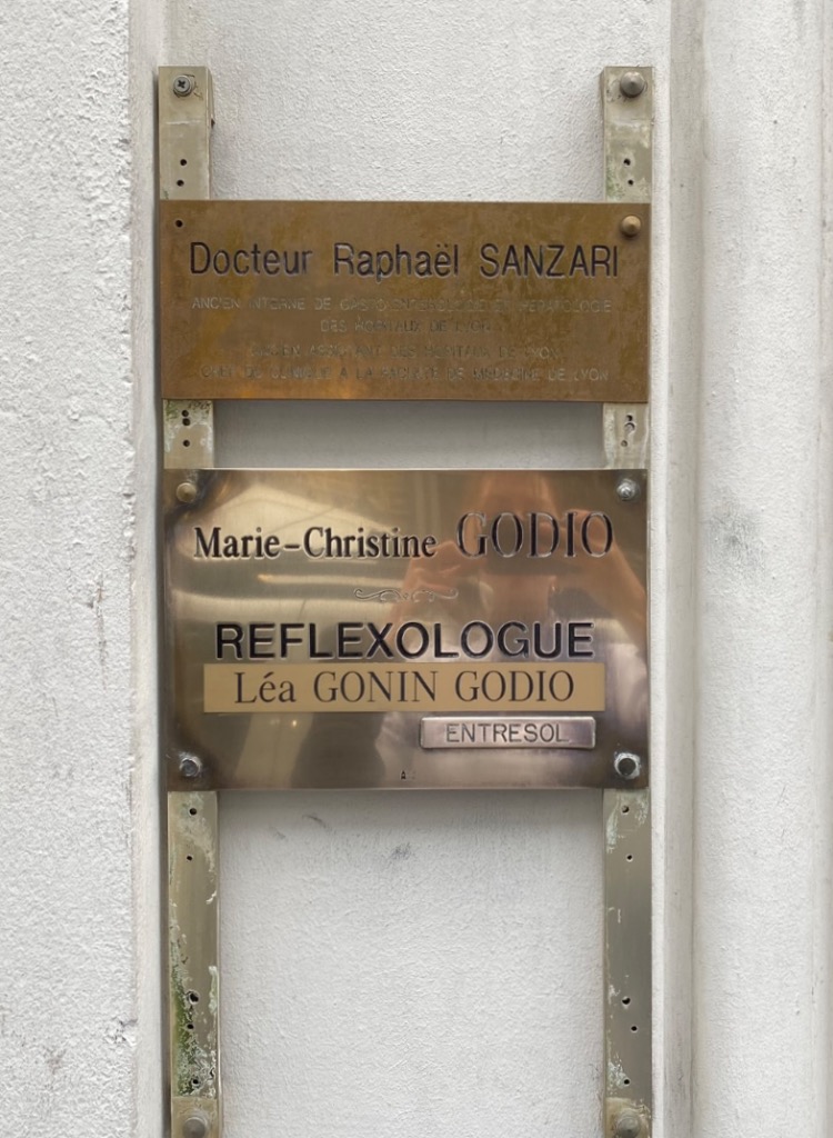 photo cabinet Léa Gonin 