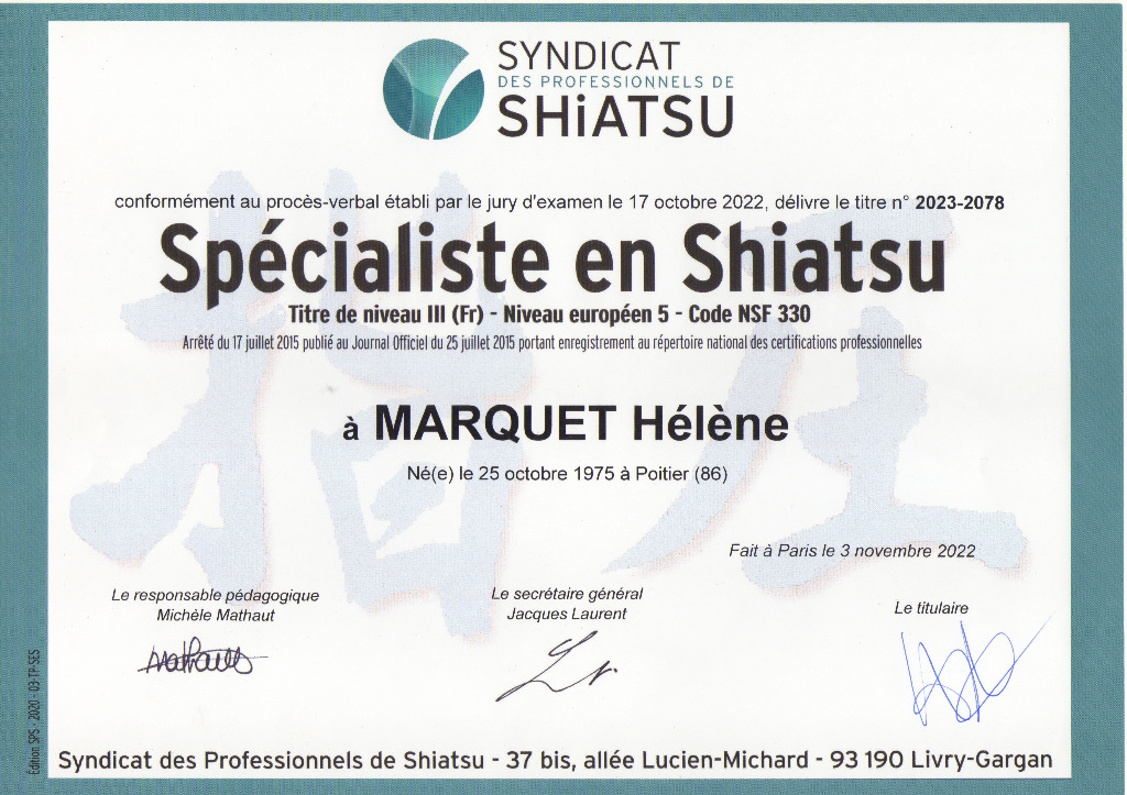 photo diplome Hélène Marquet Shiatsu AoiMori