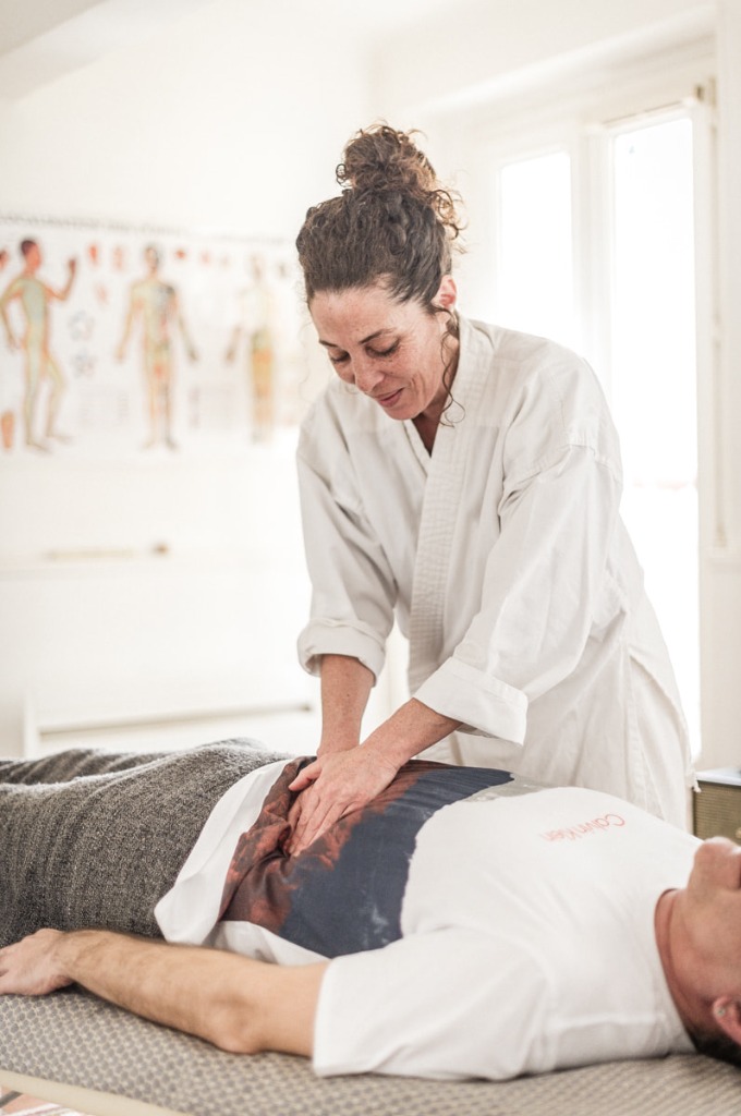 photo seance Hélène Marquet Shiatsu AoiMori