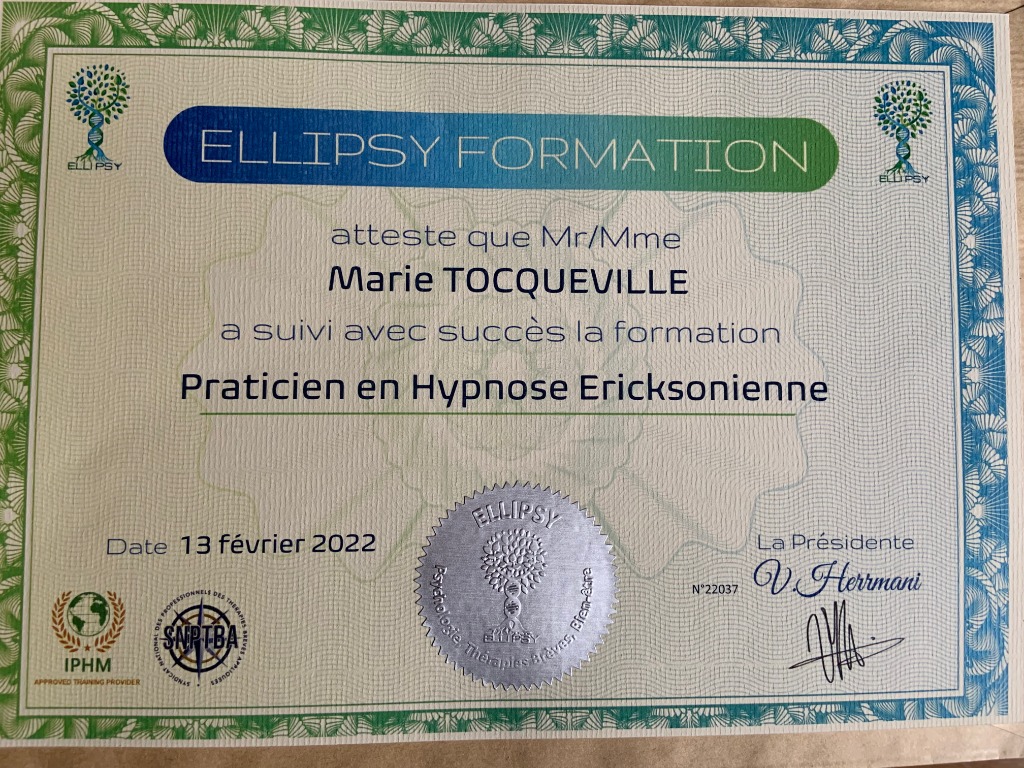 photo diplome Marie TOCQUEVILLE 