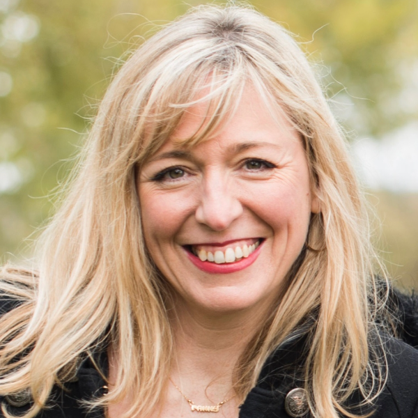 Fanny Bainville Hypnothérapeute -Sophrologue