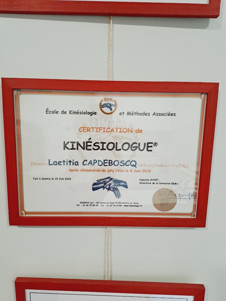 photo diplome Laëtitia CAPDEBOSCQ
