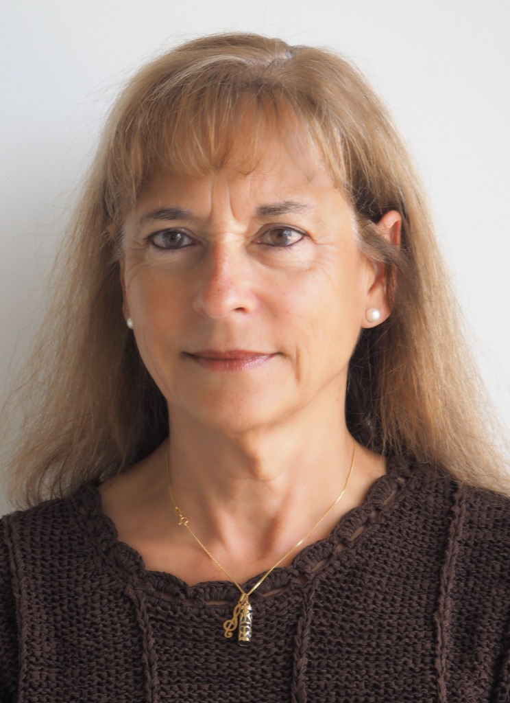 photo portrait HELENE KLINGBEIL-WIEVIORKA