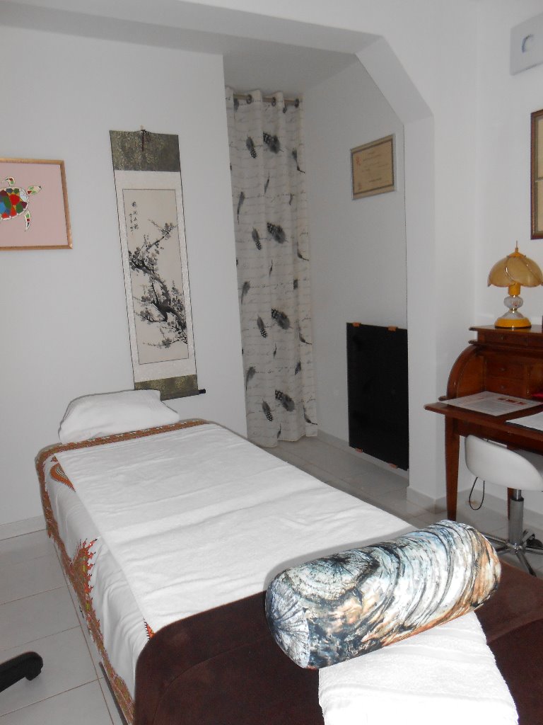 photo cabinet Denyse Emin