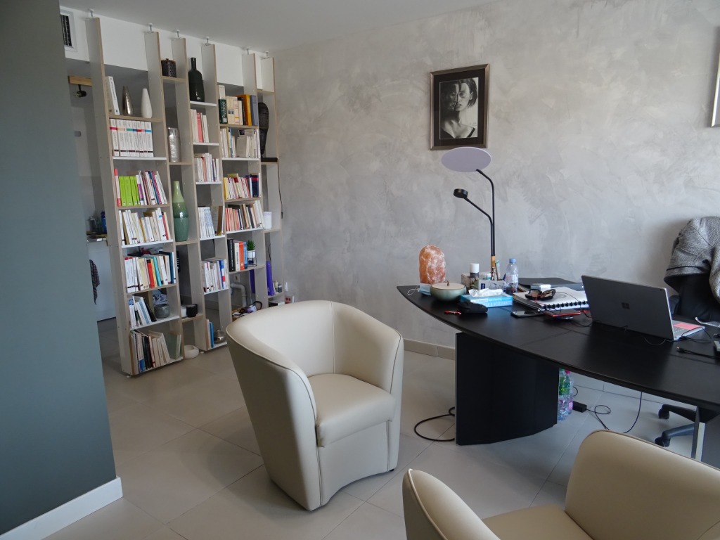 photo cabinet AURORA PEREZ