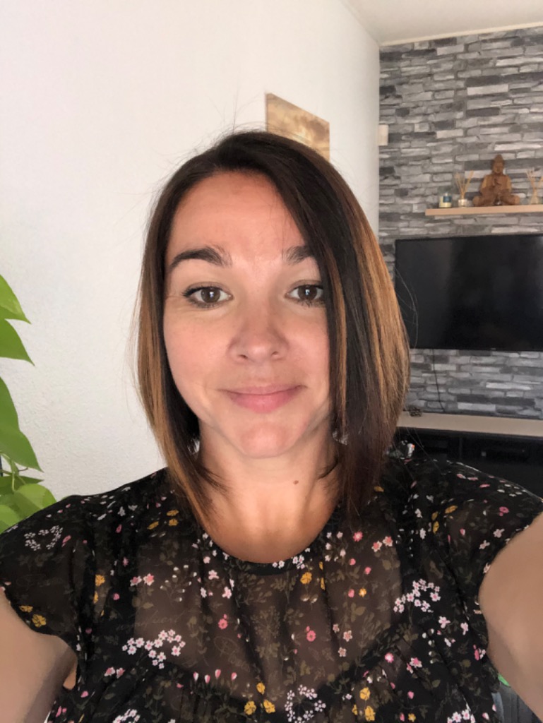 photo portrait JUEKI (Shiatsu-Reiki-Reflexologie-Sophrologie)